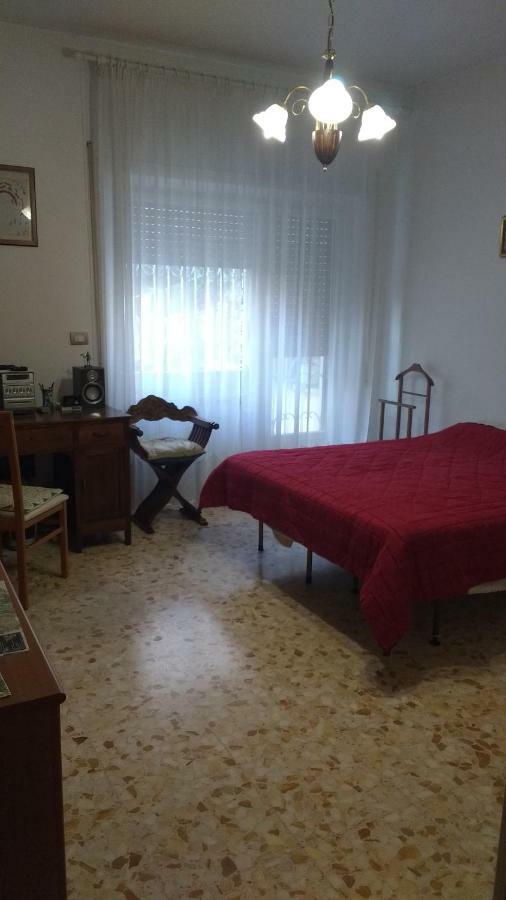 Adrian House Apartment Рим Екстериор снимка